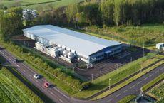 Article Image for Data Lakes vs Data Warehouses for Analysts  