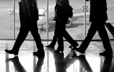 Article Image for Leading Hybrid Teams Across European Time Zones