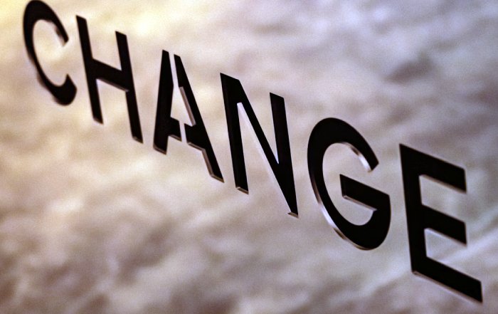 Article Image for Leading Through Organizational Change  