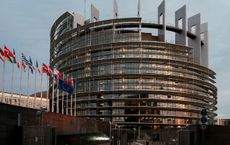 Article Image for Managing Cross-Border Teams in Europe  