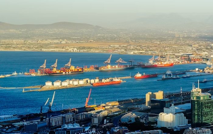 Article Image for The Rise of Regional Economic Blocs in Global Trade
